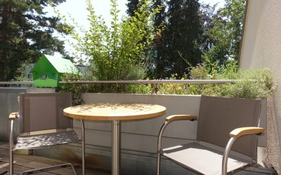 Selbst renovieren – kräftig sparen: 4-5 Zimmer Dachterrassenwohnung in Neubiberger Bestlage